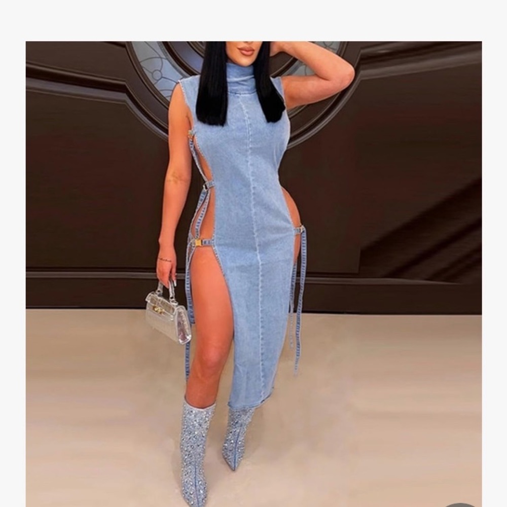 Stylish Blue denim Sleeveless Dress , size L